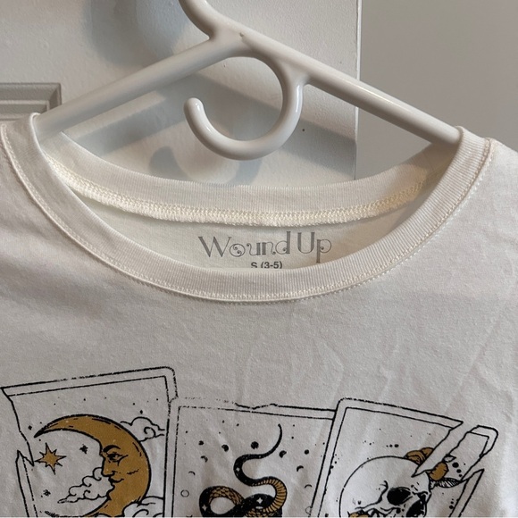 NWT Wound Up Tarot Card Graphic Tee Juniors Size Small T-Shirt Witchy Halloween - Picture 5 of 14